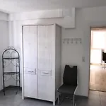 Апартаменты Gaestehaus Schulz *